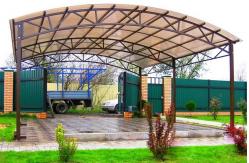 China UV-Protected Polycarbonate Hollow Sheet Canopy for Durable Roofing Solutions supplier
