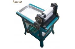 China Electrical Comb Foundation Machine Of Beeswax Foundation Machine For Beekeeping Equipment supplier