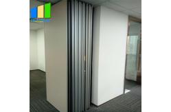 China Collapsing Hotel Restaurant Movable Folding Wood Partition Walls In Sri Lanka supplier