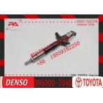 High Quality Fuel injector 095000-7040/095000-6760 Diesel Fuel injector 23670-30150/23670-30140 for Toyota truck for sale