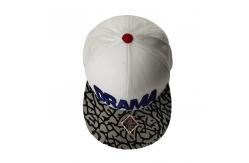 China ISO9001 Custom Snapback Caps 6 Panel Mens White And Black Sublimation 3d Embroidery supplier