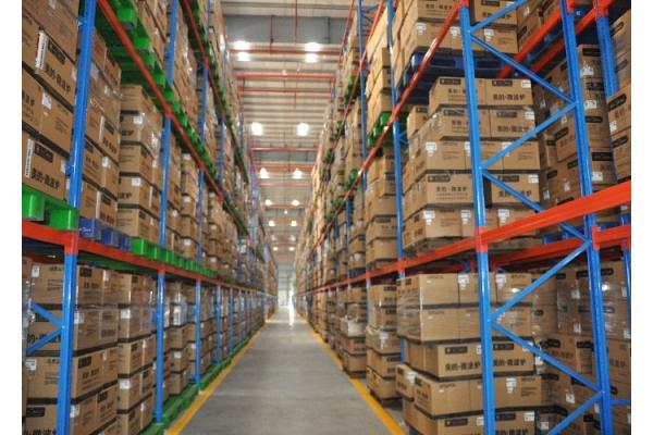 Warehouse Industrial Heavy Duty Pallet Racking With Q235B Material 50.8mm Pitch