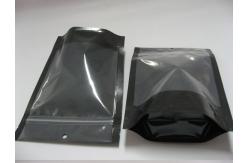 China Gravure Trap Printed Stand up Bottom Gusset Bags with Solid Sealing supplier