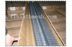 China Galvanized Steel Thin Coat Angle Bead Round Nose Made By Various Material supplier