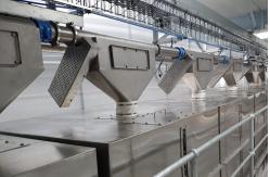 China Materials Chain Tube Conveyor Tubular Conveyor Adjustable Angle supplier