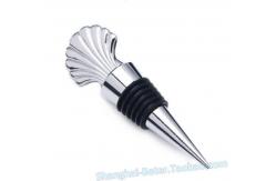 China Elegant Silver Shell Wine Stopper For Stylish Preservation supplier