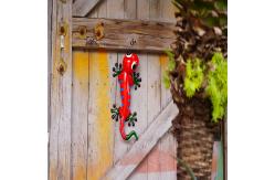 China Vividly Designed Outdoor Metal Ornaments Easy to Install Weather Resistance supplier