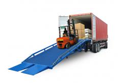 China 10m Heavy Duty Portable Loading Ramp 8T 8000kg Steel Yard Ramp supplier