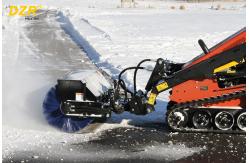 China Mini Skid Steer Hydraulic Angle Broom With Poly / Wire Brush supplier