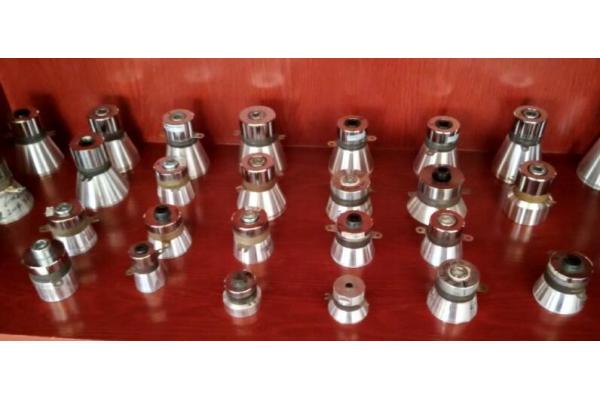 28 Khz Waterproof Ultrasonic Cleaning Transducer For Kitchenware / Metal Parts / Precision Components