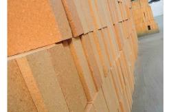 China Standard Shape Fire Clay Bricks High Strength , 30%-48% Al2O3 Content supplier