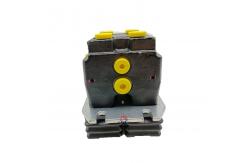 China SY215 SK200-8 SK210-8 Footwork Assy YN30V00105F2 Travel Pilot Valve supplier