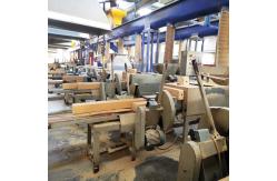 China Uniform Size Moulded Wood Shavings Pallet Block Machine supplier