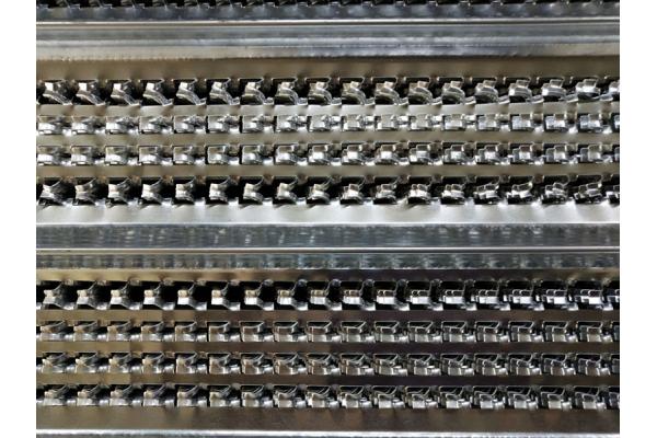 Stable Design Convenient HY Rib Mesh , Construction Rib Lath Cladding