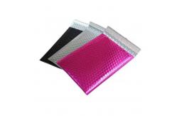China Shipping Packaging Holographic Bubble Envelope Mailing Bags Metallic Poly Holographic Bubble Mailers supplier