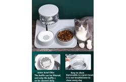 China Mobile Automatic Water Feeder Non Wet Mouth Pet Water Drinking Artifact supplier