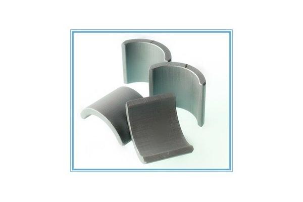 Automobile CSA Axial Flow Fan Motor Magnet Arc Segment Strontium