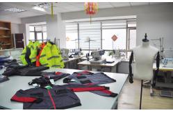 china Industrial Work Uniforms exporter