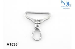 China Eco Friendly Dog Chain Swivel Hooks , Rustproof Swivel Clasp For Purses supplier