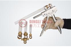 China DL-1225 Compact PEX Pipe Cutter , Axial Press Fitting Tool supplier