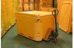 China 1000L Capacity Insulated Fish Container PE PU Foam Material supplier