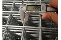 China 4 Openning Galvanized Welded Mesh Panel Black Carbon Steel Construction supplier