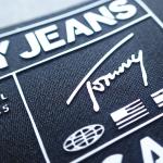Raised White Logo Taffeta OEKO Custom Neck Labels Silk Printing Silicon