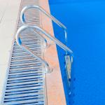 5 Steps 1.35mm Stainless Steel Swimming Pool Ladder for sale