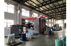 China Two Arm Shuttle Rotomolding Machine  For Slide Making supplier