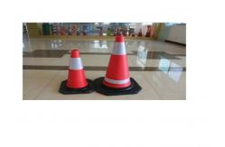 China Red PVC Construction Safety Tools Traffic Rode Cones With Reflective Tape supplier