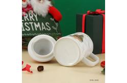 China 3D Festival Customized Ceramic Coffee Cups Mug With Round Handle 540ml Capacity supplier