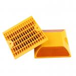 Reflective Road Stud Plastic Cat Eye Road Stud for Road Safety and Traffic Management for sale