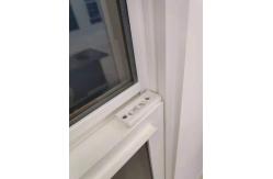 China Customized UPVC Single Hung Window White Chinese Top Hardware, Apartment Vertical Hung Windows supplier