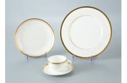 China No Cadmium Bone China Dinnerware Set supplier
