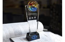 China Personalized Crystal Trophy Cup , Sand Blasting Crystal Glass Awards supplier