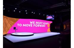 China 2.5mm HD Curved LED Displays Bendable Design For Promotion Meeting supplier