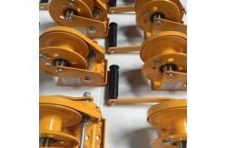 China Self Locking Screw Ss 304 2600lbs Manual Hand Crank Winch supplier