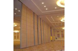 China Removable Office Movable Wooden Hanging Partition Wall For Art Gallery supplier