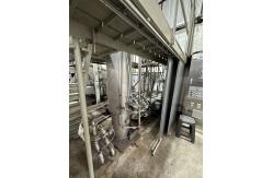 China Vertical Package Yarn Dyeing Machine Water Saving High Temperature Dyeing supplier