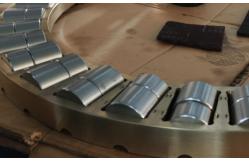 China Slewing Ring Bearing And Thrust Cylindrical Roller Bearing For Mining supplier