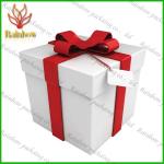 Luxury White  Paper Packaging Boxes For Shopping With Pantone Color Printing for sale