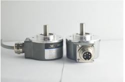 China Quadrature Servo Motor Rotary Encoder S52 Solid Shaft 16384 Resolution Line Driver 26C31 Output supplier