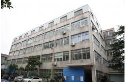 China Auto Parts Rear Bumper manufacturer