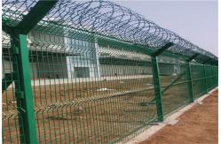 China Y Post Airport Security Fencing 50x200mm Welded Razor Wire Mesh supplier