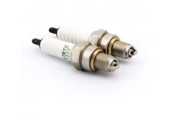 China M10x1 Thread Motorcycle Spark Plugs Replace U22FS-U IUF22 C7HA supplier