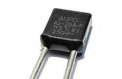 China AUPO Square Thermal Fuse Links 20 Amp Fuse Link 135℃ One Shot Operation supplier