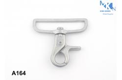 China Fashionable Bag Snap Hook Zinc Alloy With Plating Rust Proof Multi - Purpose supplier