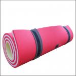 Anti Tear Foam Floating Water Pad Roll Up Pool Float Mat For Entertainment for sale