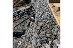 China Flood Control Protection Galvanised Custom Gabion Baskets 20cm supplier