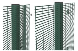 China 1.8m Welded Wire Mesh Fencing Plastic Film Package Powder Coated supplier
